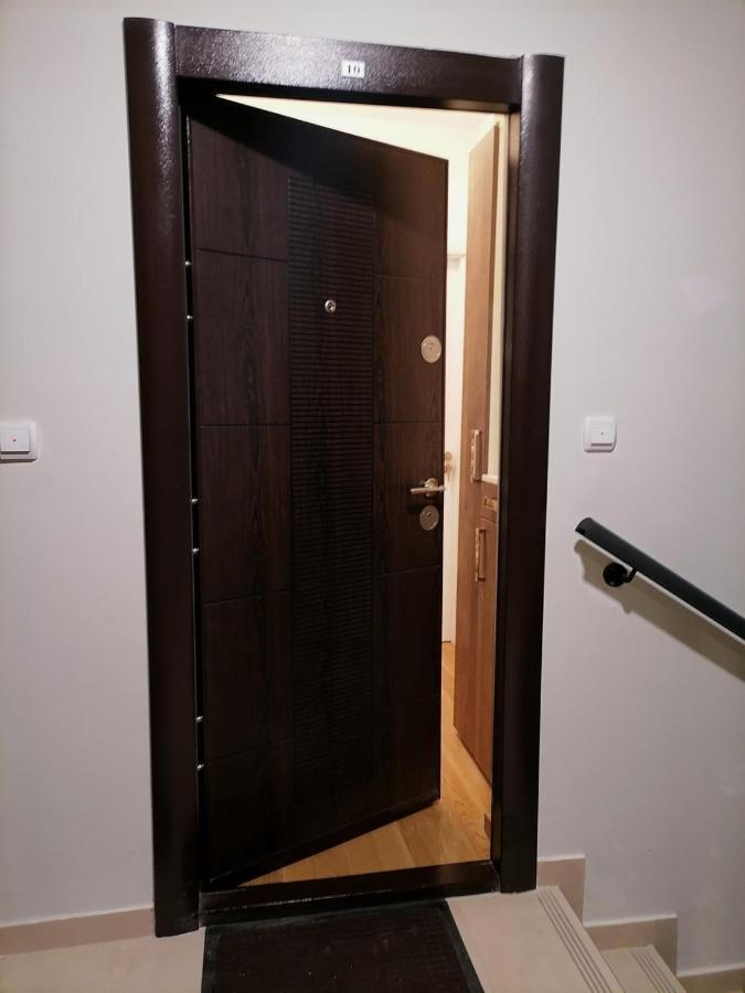 Ni Apartman Ana מראה חיצוני תמונה