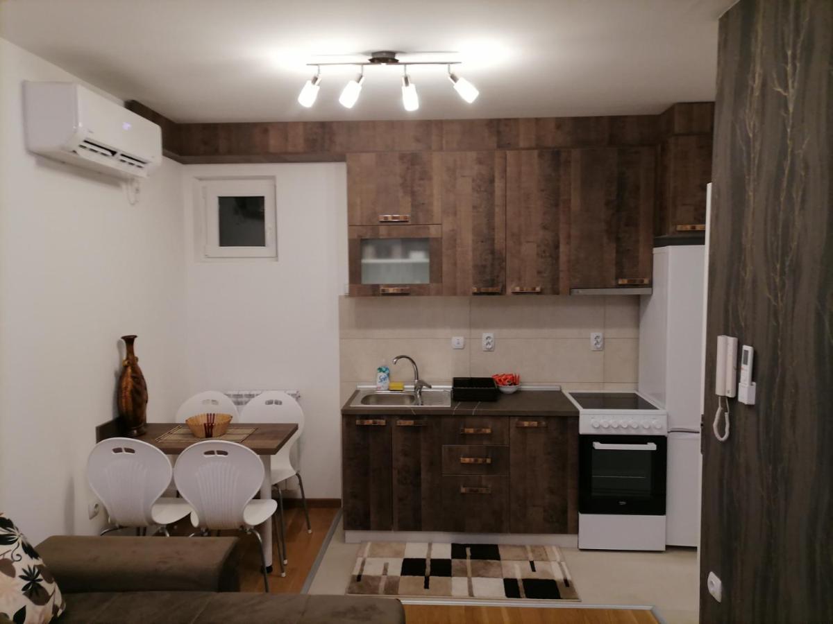 Ni Apartman Ana מראה חיצוני תמונה